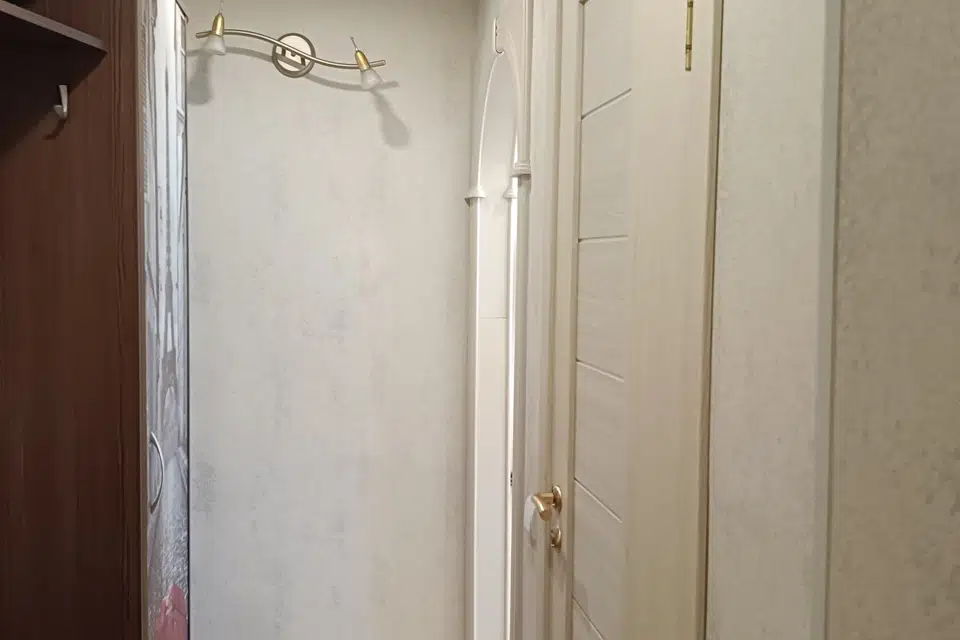Продаётся 3-комнатная квартира, 53.6 м²