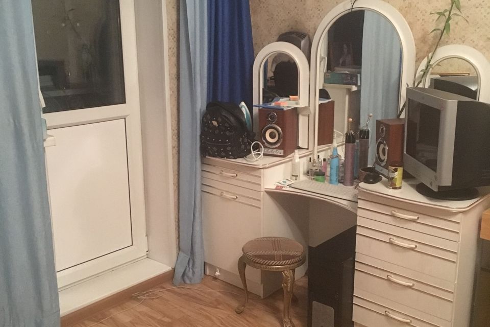Продаётся 1-комнатная квартира, 43.2 м²