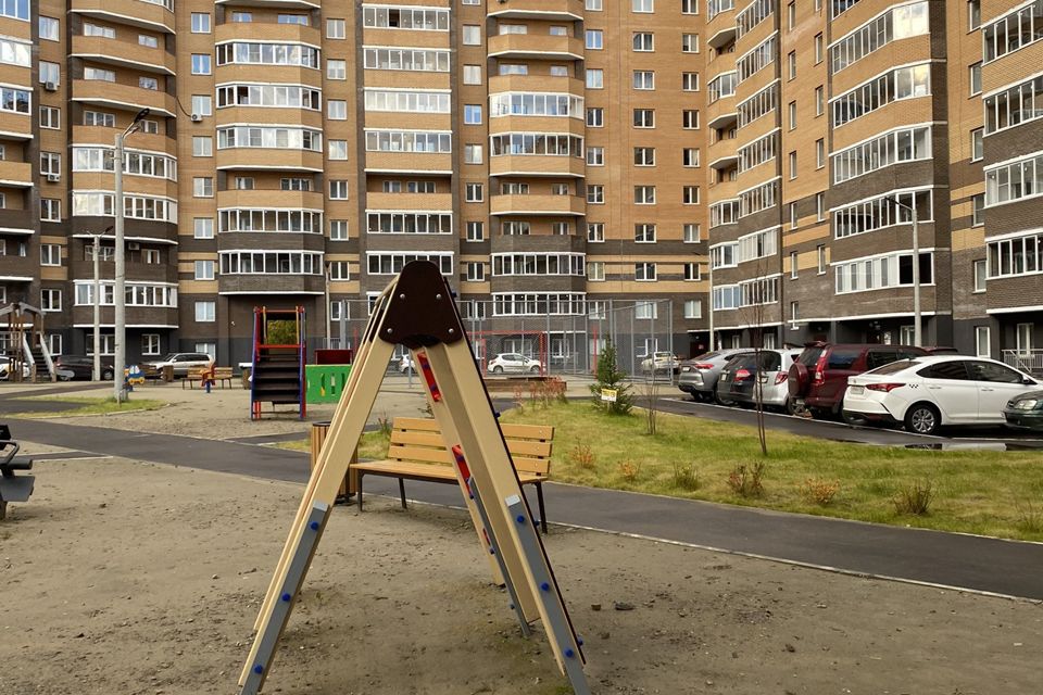 Продаётся 2-комнатная квартира, 58.5 м²
