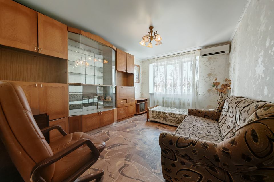 Продаётся 3-комнатная квартира, 58.3 м²
