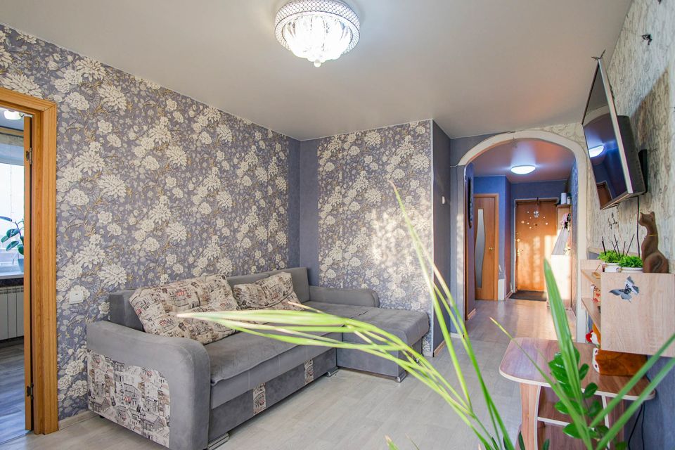 Продаётся 3-комнатная квартира, 51.1 м²