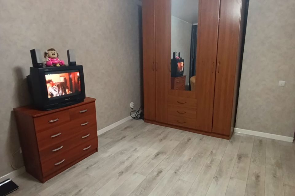 Продаётся 1-комнатная квартира, 37.3 м²