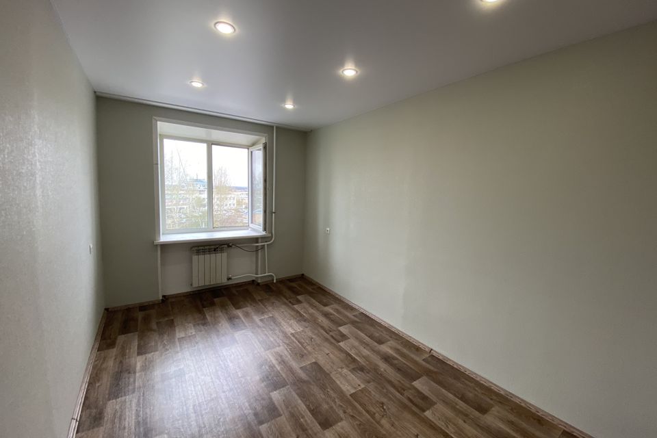 Продаётся комната в 4-комн. квартире, 12 м²