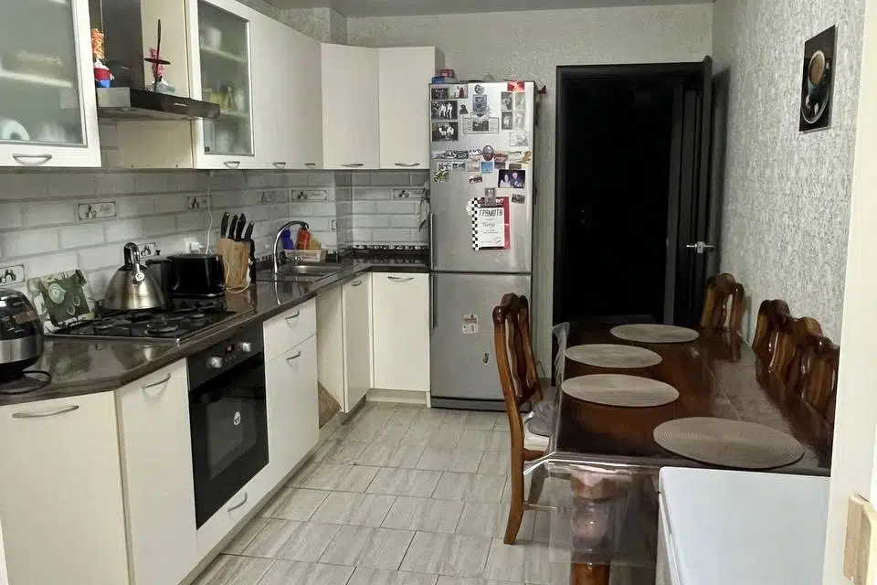 Продаётся 1-комнатная квартира, 49.1 м²