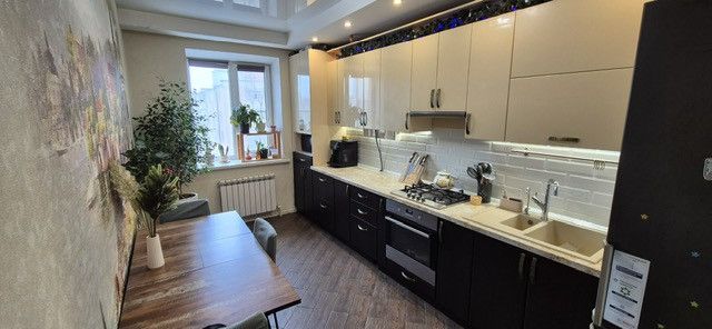 Продаётся 2-комнатная квартира, 56 м²