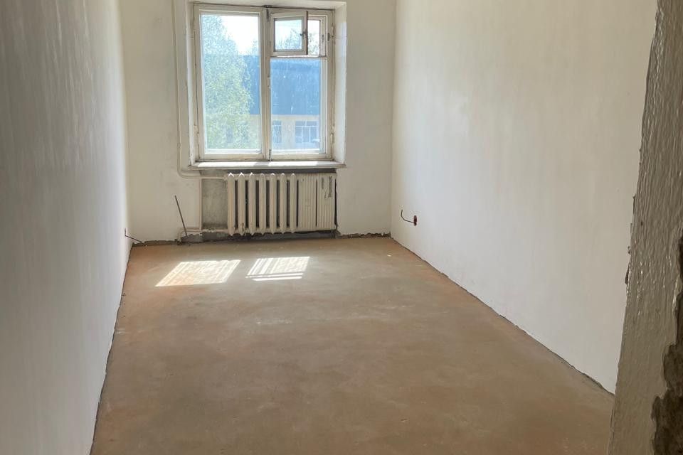 Продаётся 3-комнатная квартира, 57.4 м²