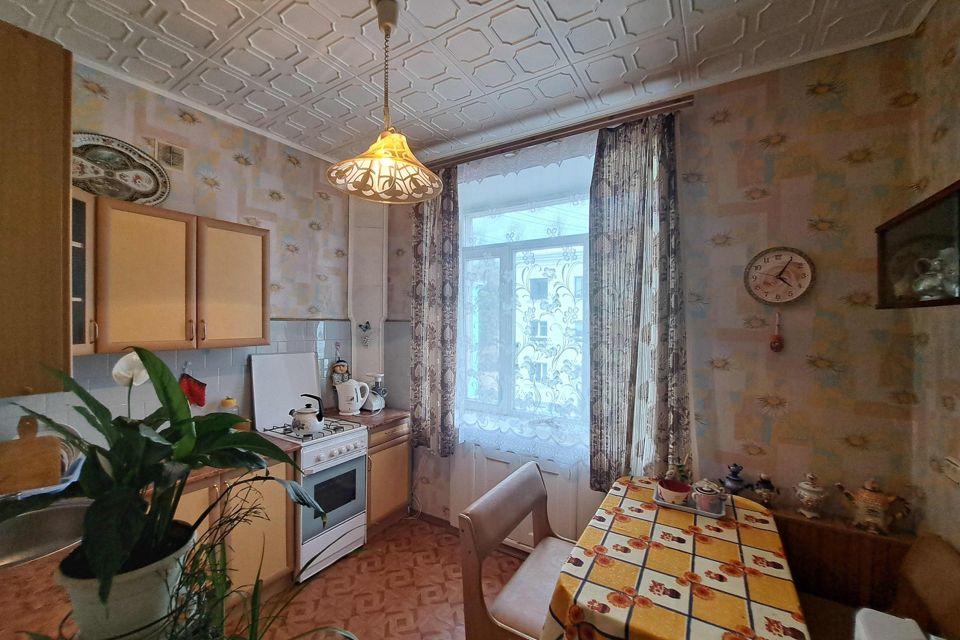 Продаётся 3-комнатная квартира, 74.2 м²