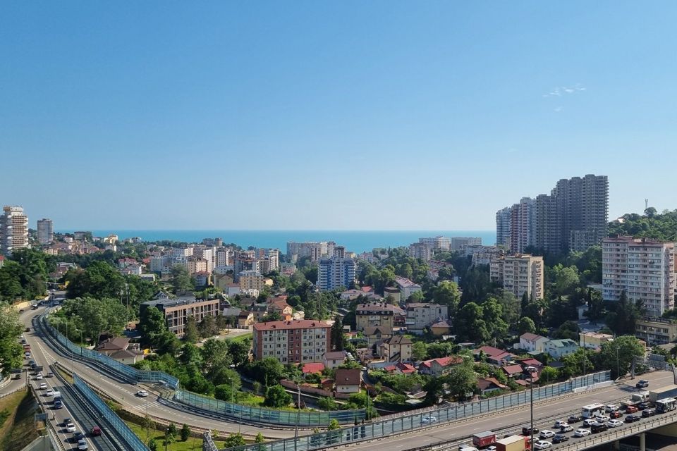 Продаётся 4-комнатная квартира, 95 м²