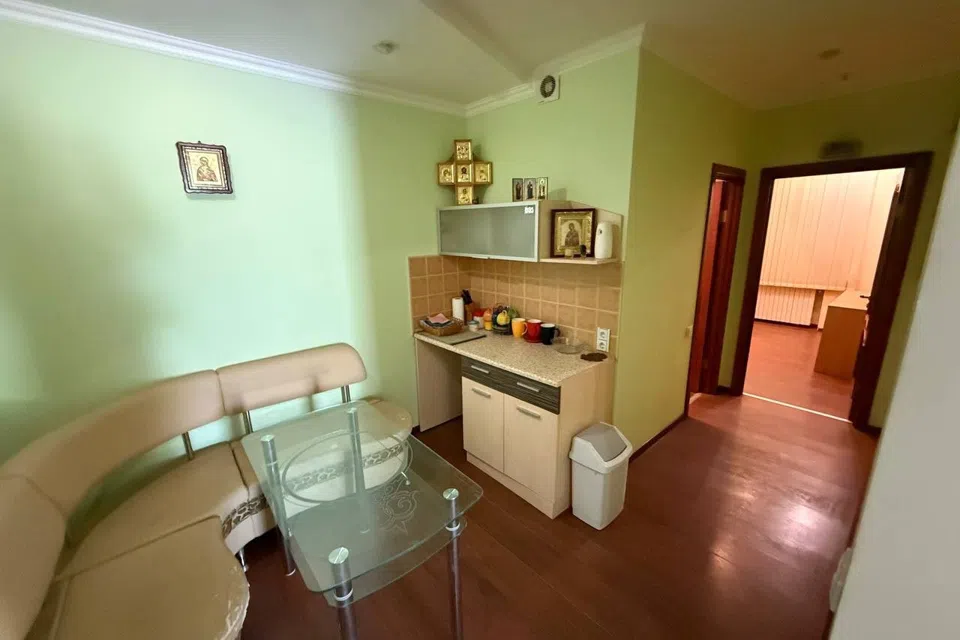 Продаётся офис, 82 м²