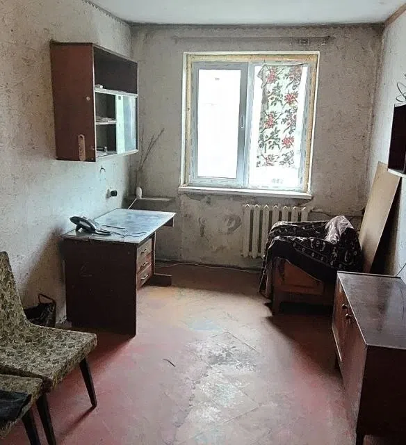 Продаётся 4-комнатная квартира, 60 м²