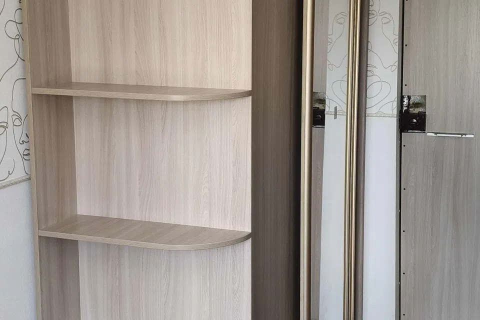 Продаётся комната в 4-комн. квартире, 9 м²