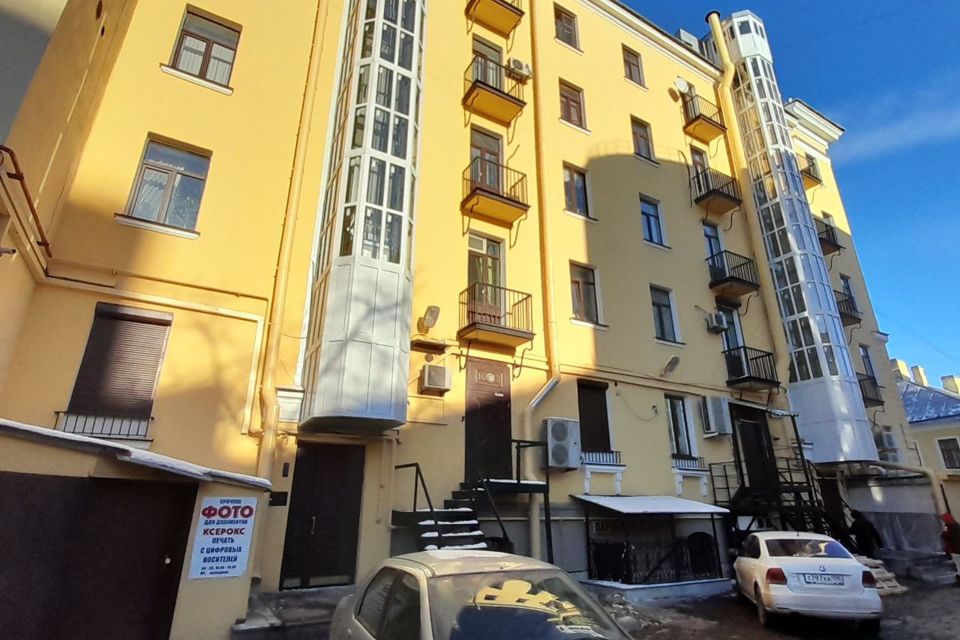 Продаётся комната в 1-комн. квартире, 18 м²