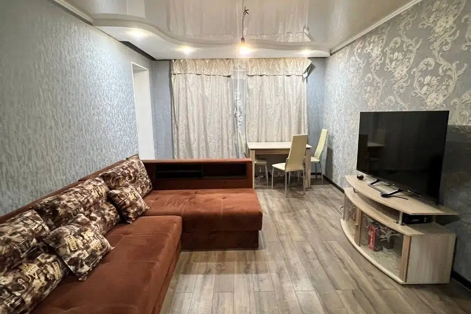 Продаётся 3-комнатная квартира, 74.1 м²