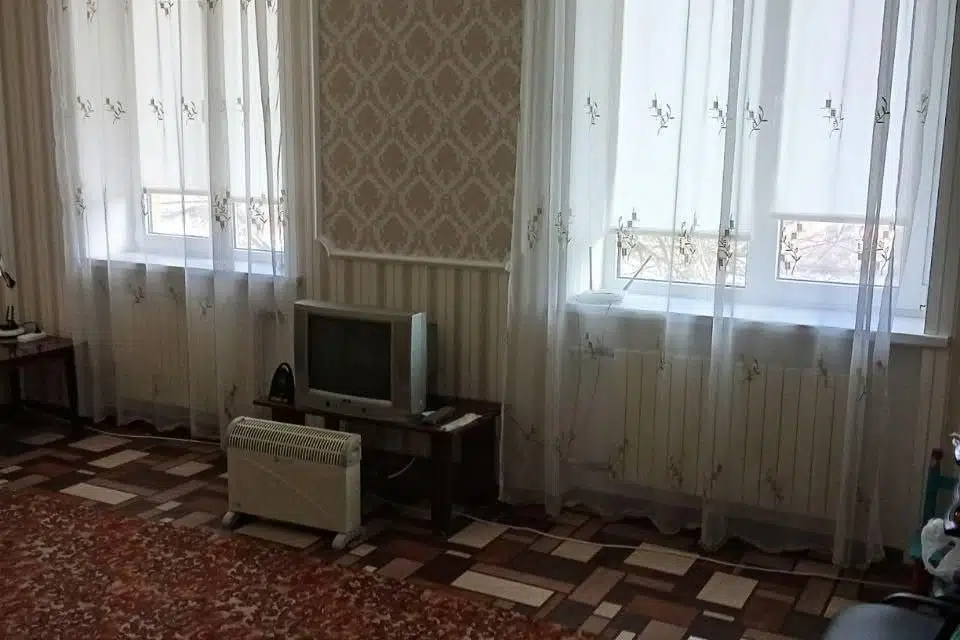 Продаётся 3-комнатная квартира, 63 м²