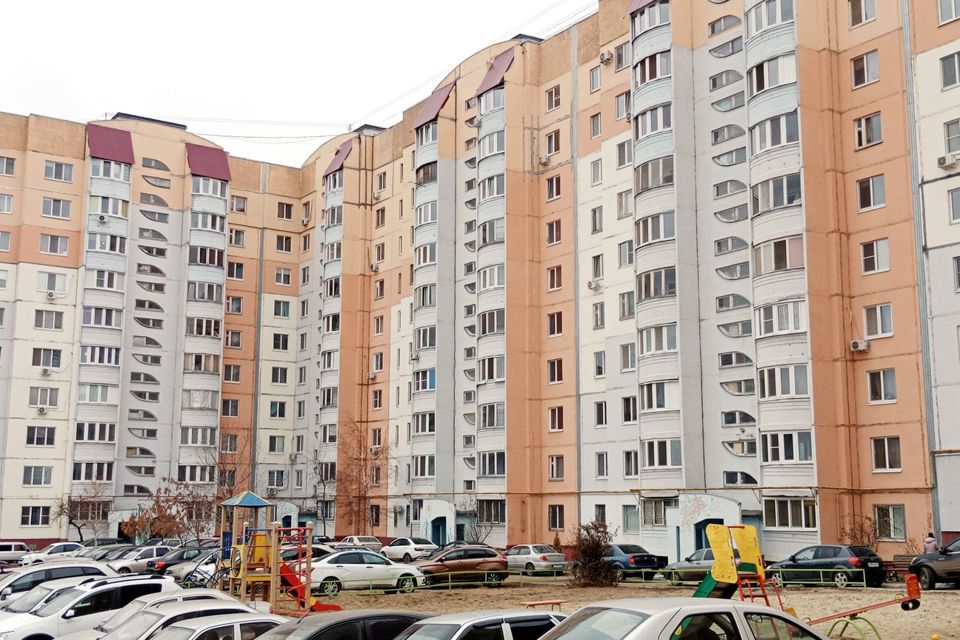Продаётся 2-комнатная квартира, 57.5 м²