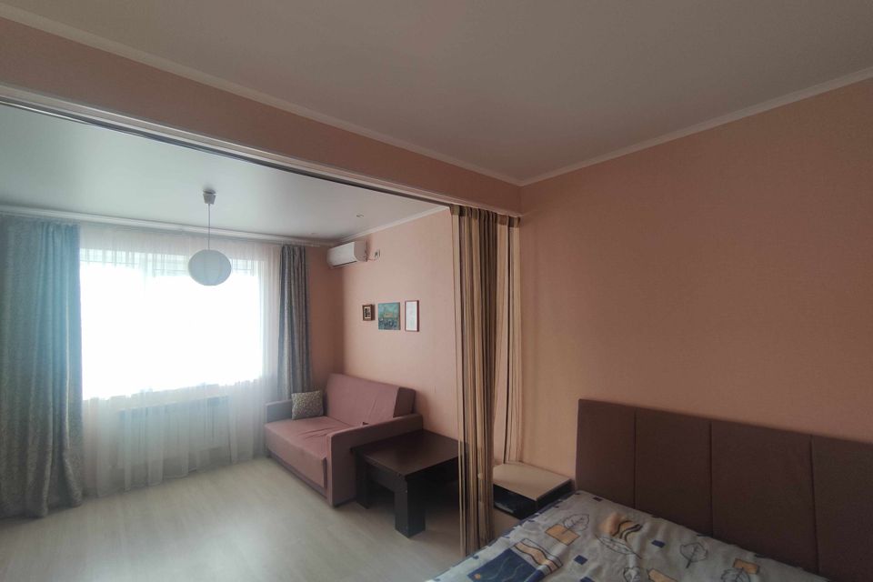 Продаётся 1-комнатная квартира, 38 м²