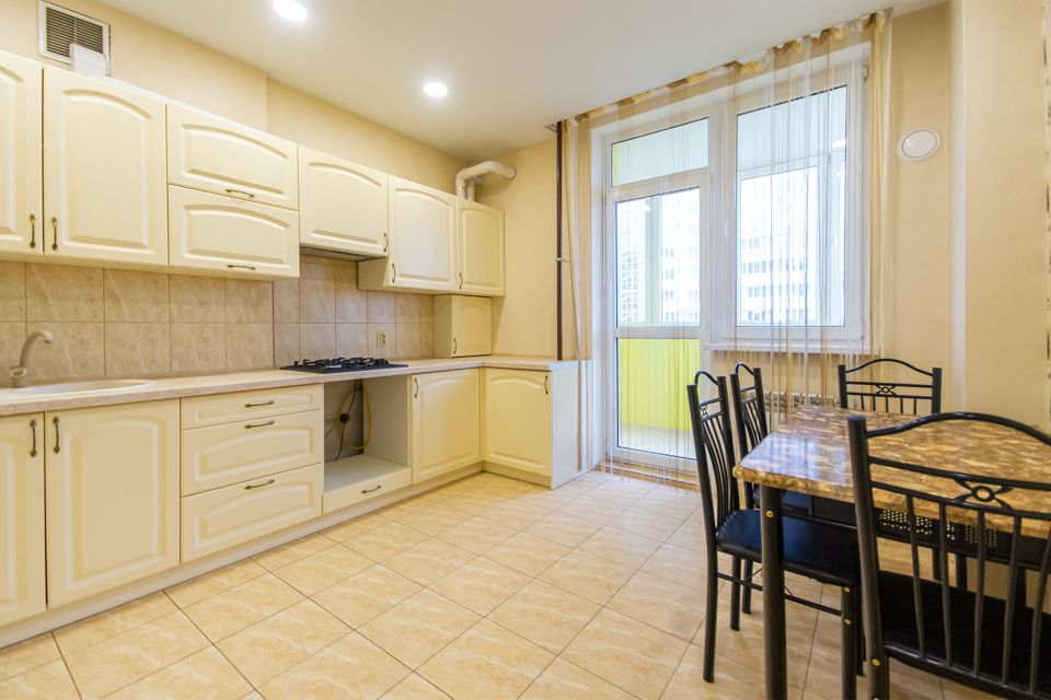 Продаётся 1-комнатная квартира, 42.6 м²