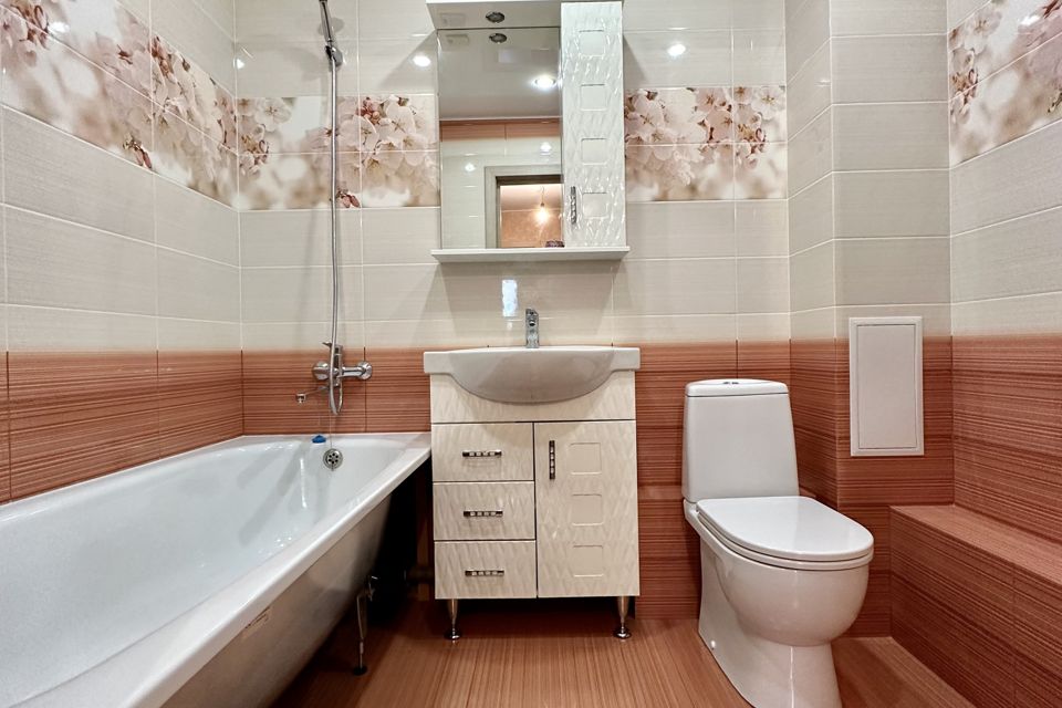 Продаётся 1-комнатная квартира, 42 м²