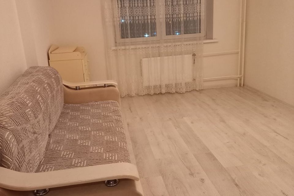 Продаётся 1-комнатная квартира, 41 м²