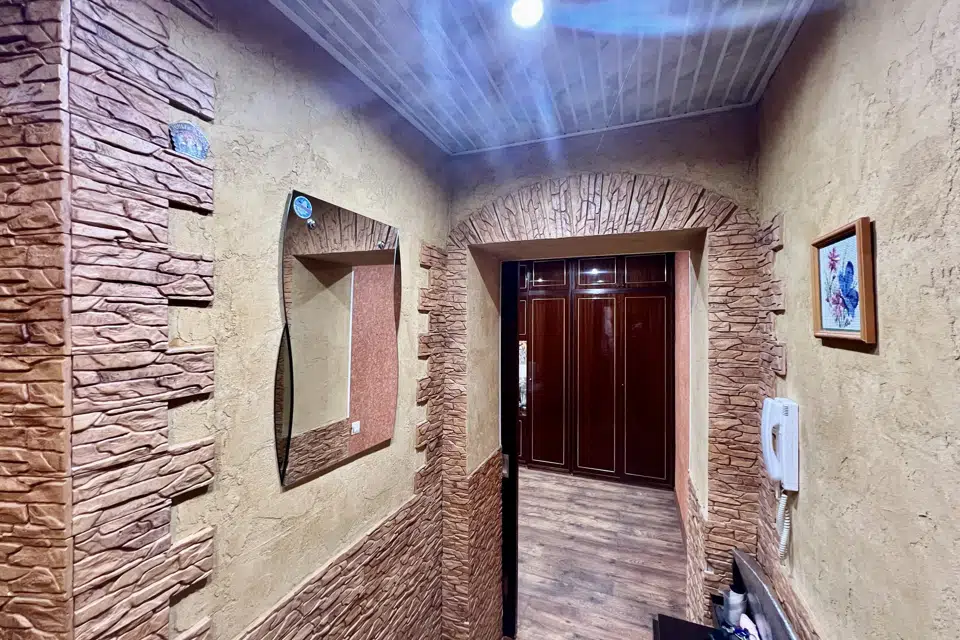 Продаётся 2-комнатная квартира, 43.7 м²
