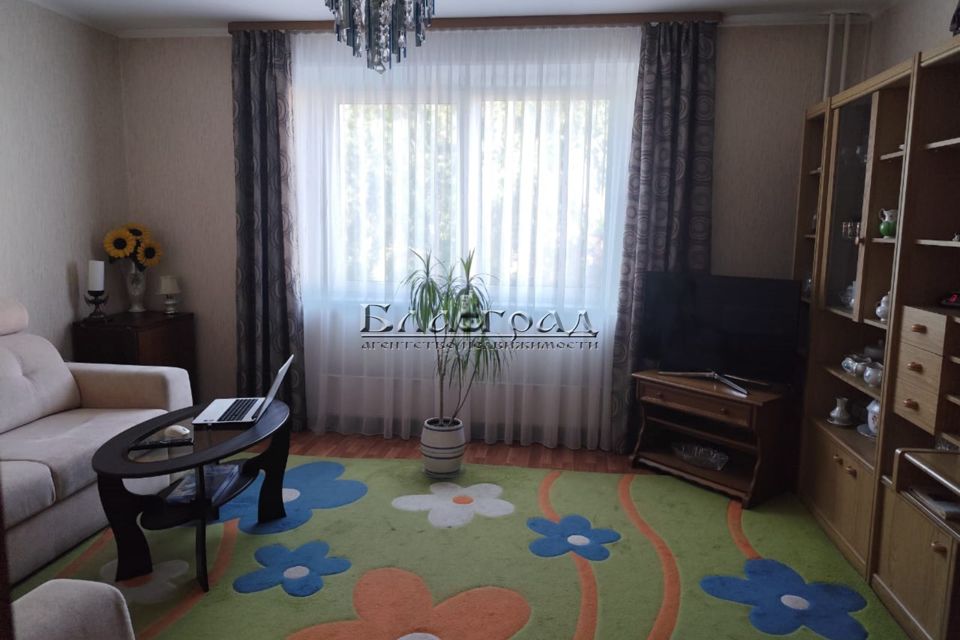 Продаётся 1-комнатная квартира, 43 м²