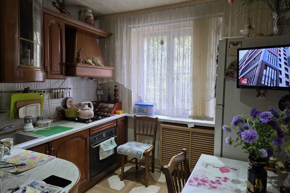 Продаётся 3-комнатная квартира, 70 м²