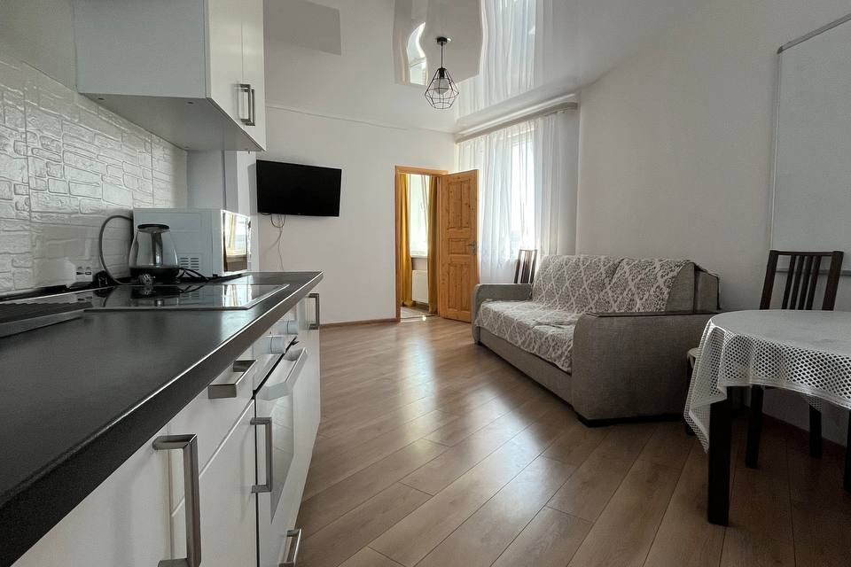 Продаётся 1-комнатная квартира, 39.7 м²