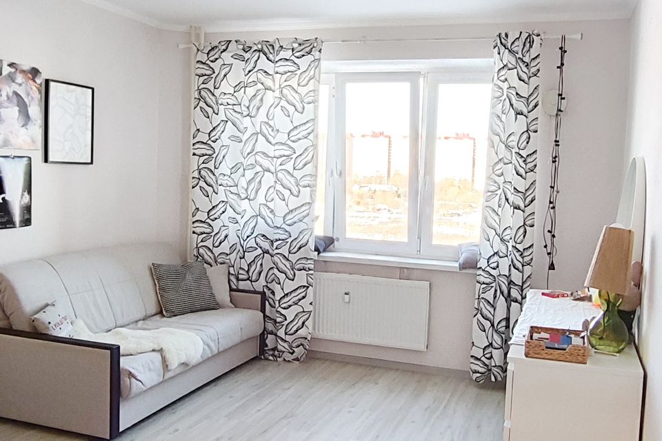 Продаётся 1-комнатная квартира, 38 м²
