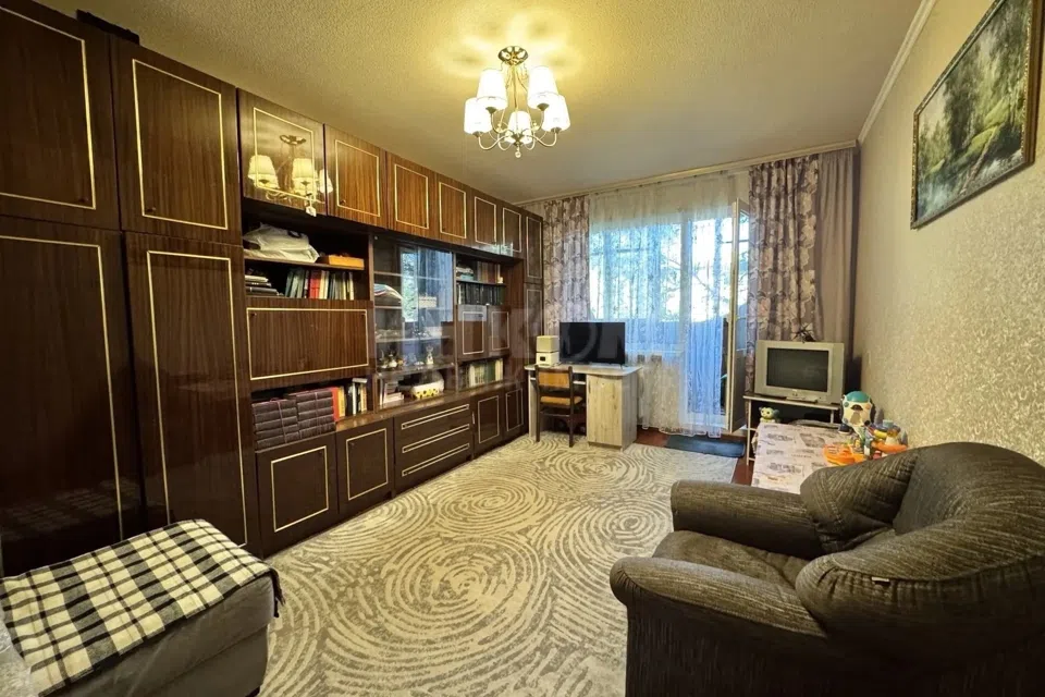Продаётся 2-комнатная квартира, 56 м²