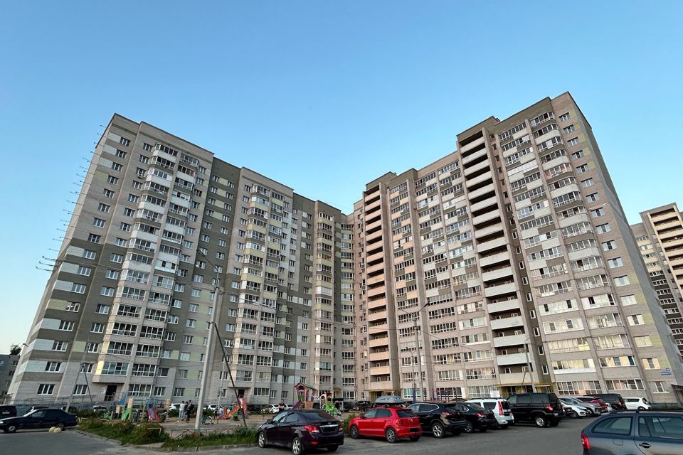 Продаётся 2-комнатная квартира, 55.9 м²