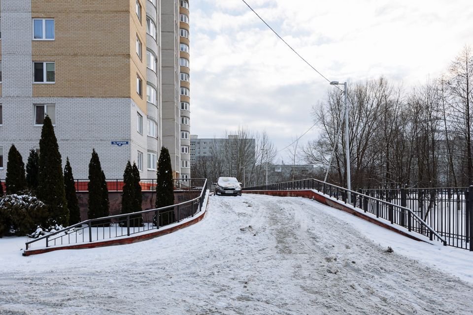 Продаётся 2-комнатная квартира, 67.4 м²