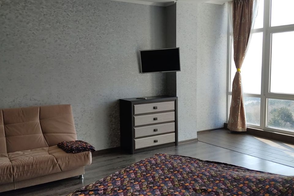 Продаётся 1-комнатная квартира, 51.7 м²