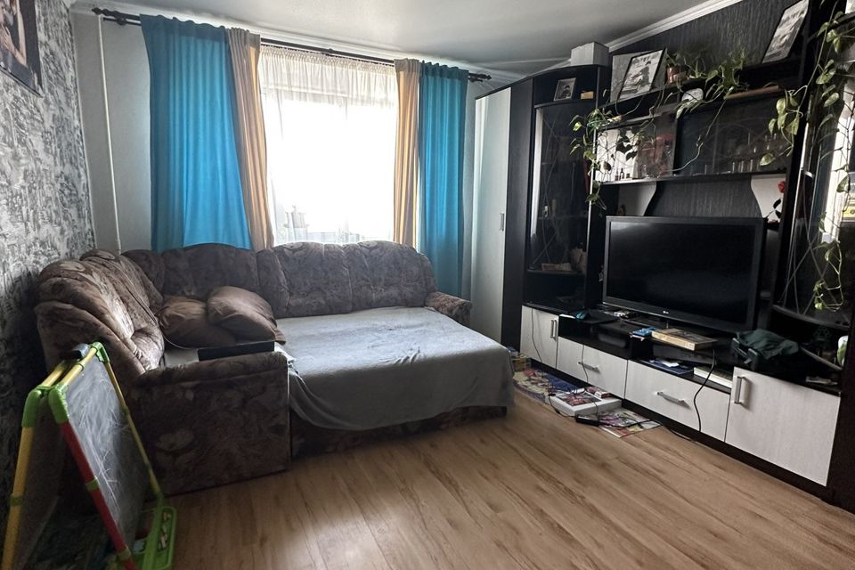 Продаётся 1-комнатная квартира, 37 м²