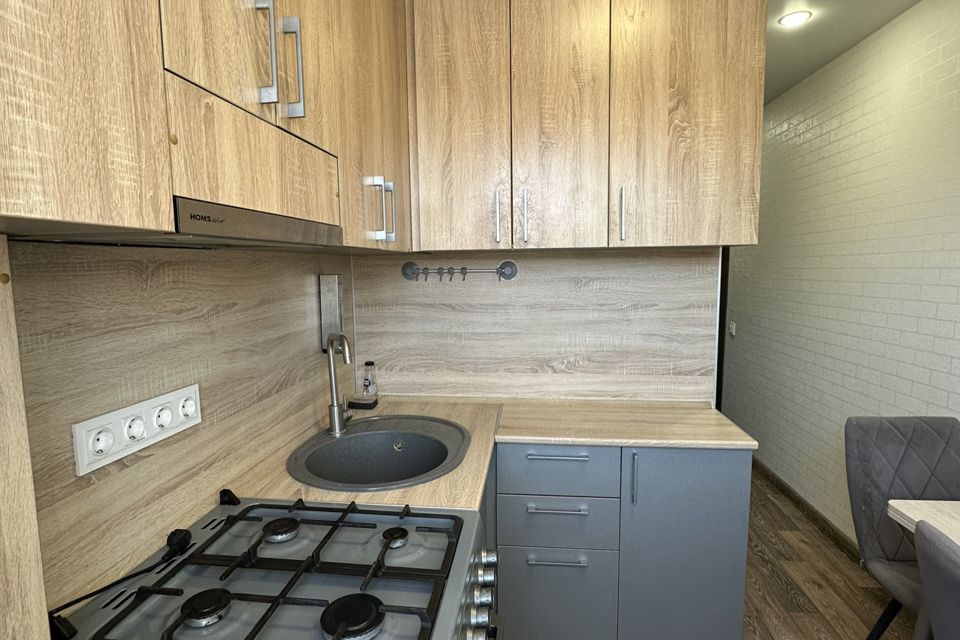 Продаётся 1-комнатная квартира, 30.6 м²
