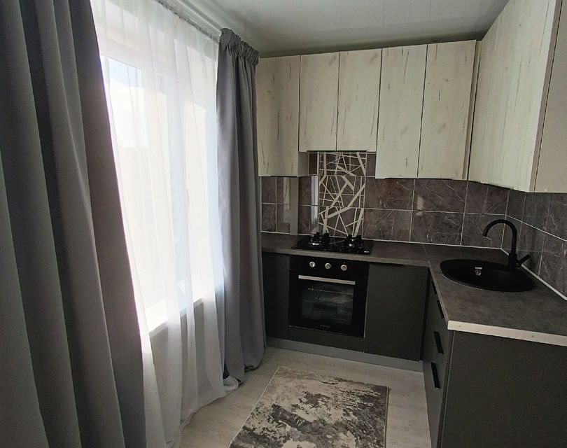 Продаётся 3-комнатная квартира, 61.5 м²