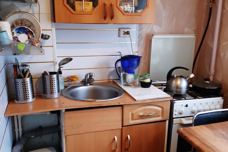 Продаётся 2-комнатная квартира, 43.8 м²