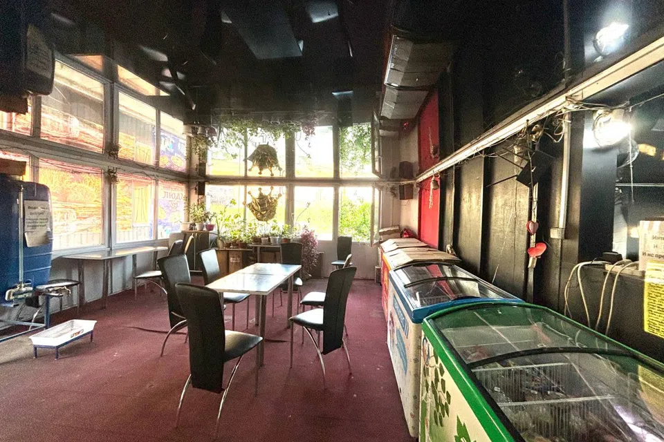 Продаётся торговое помещение, 102 м²