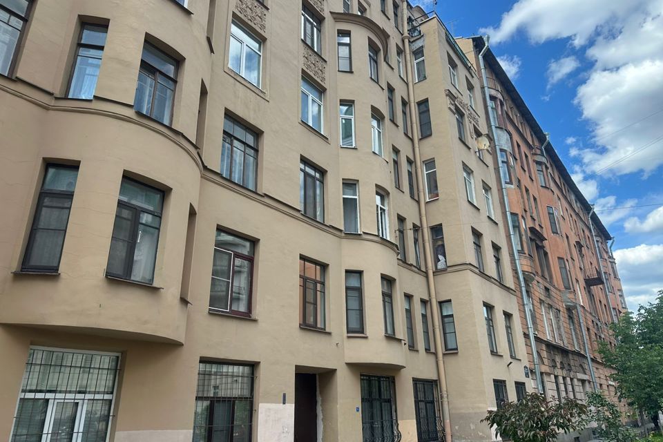 Продаётся комната в 4-комн. квартире, 18.9 м²