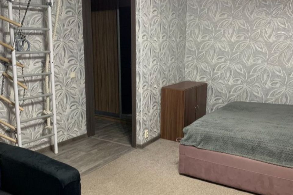 Продаётся 1-комнатная квартира, 40 м²