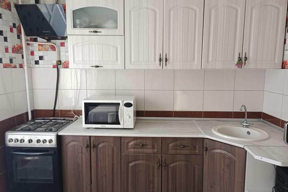 Продаётся 3-комнатная квартира, 63.2 м²