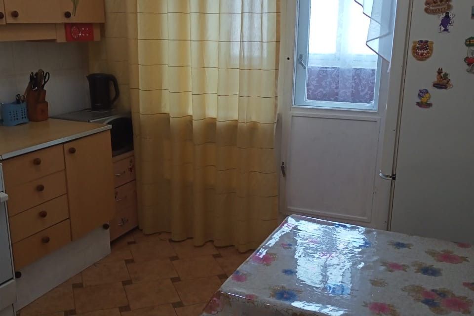 Продаётся 1-комнатная квартира, 34 м²