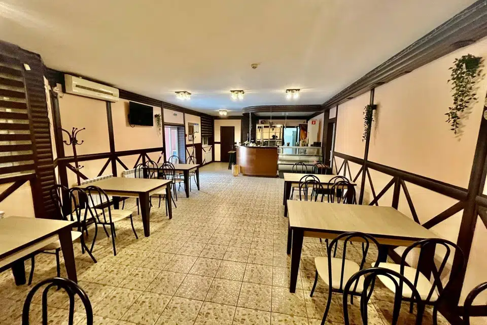 Продаётся помещение общ. питания, 200 м²
