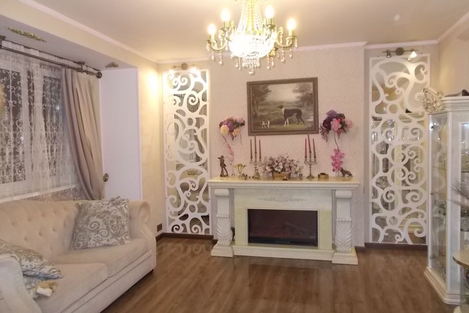 Продаётся 2-комнатная квартира, 75.9 м²