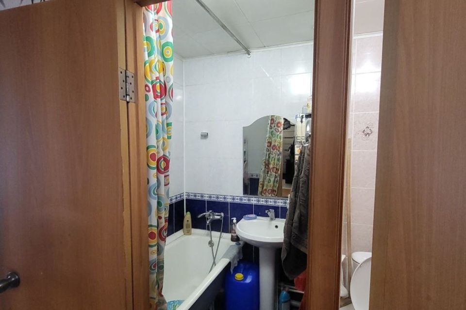 Продаётся 3-комнатная квартира, 75.9 м²
