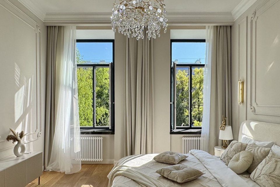 Продаётся 3-комнатная квартира, 101 м²