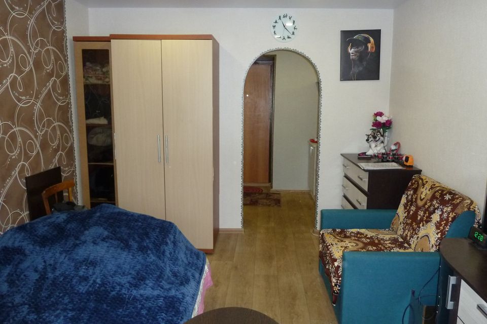 Продаётся комната в 4-комн. квартире, 18.6 м²