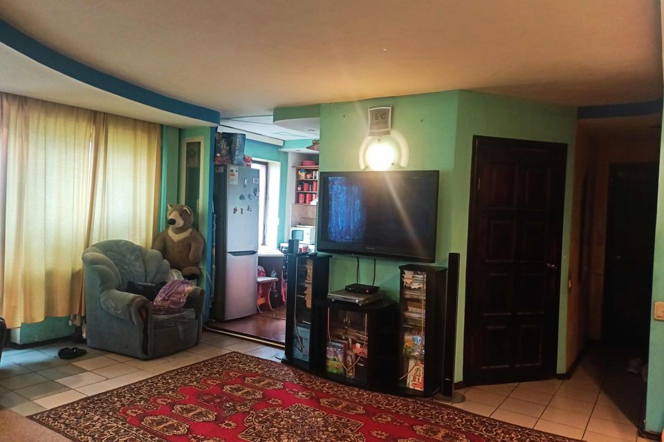 Продаётся 2-комнатная квартира, 56.4 м²