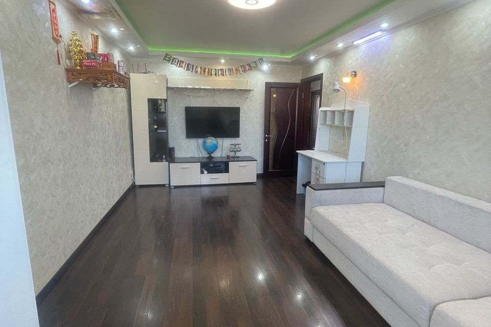 Продаётся 2-комнатная квартира, 60.4 м²