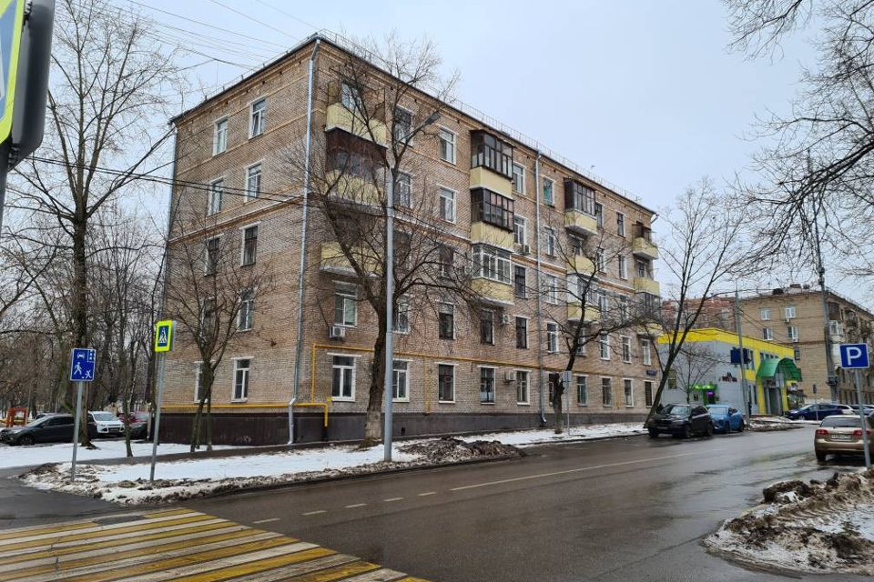 Продаётся 4-комнатная квартира, 98.1 м²