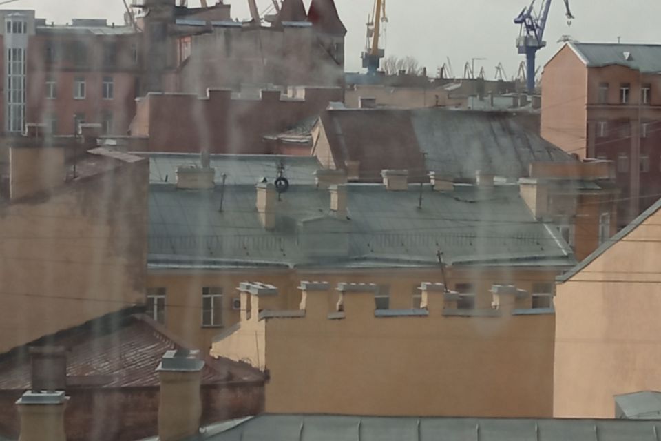 Продаётся комната в 4-комн. квартире, 53.5 м²